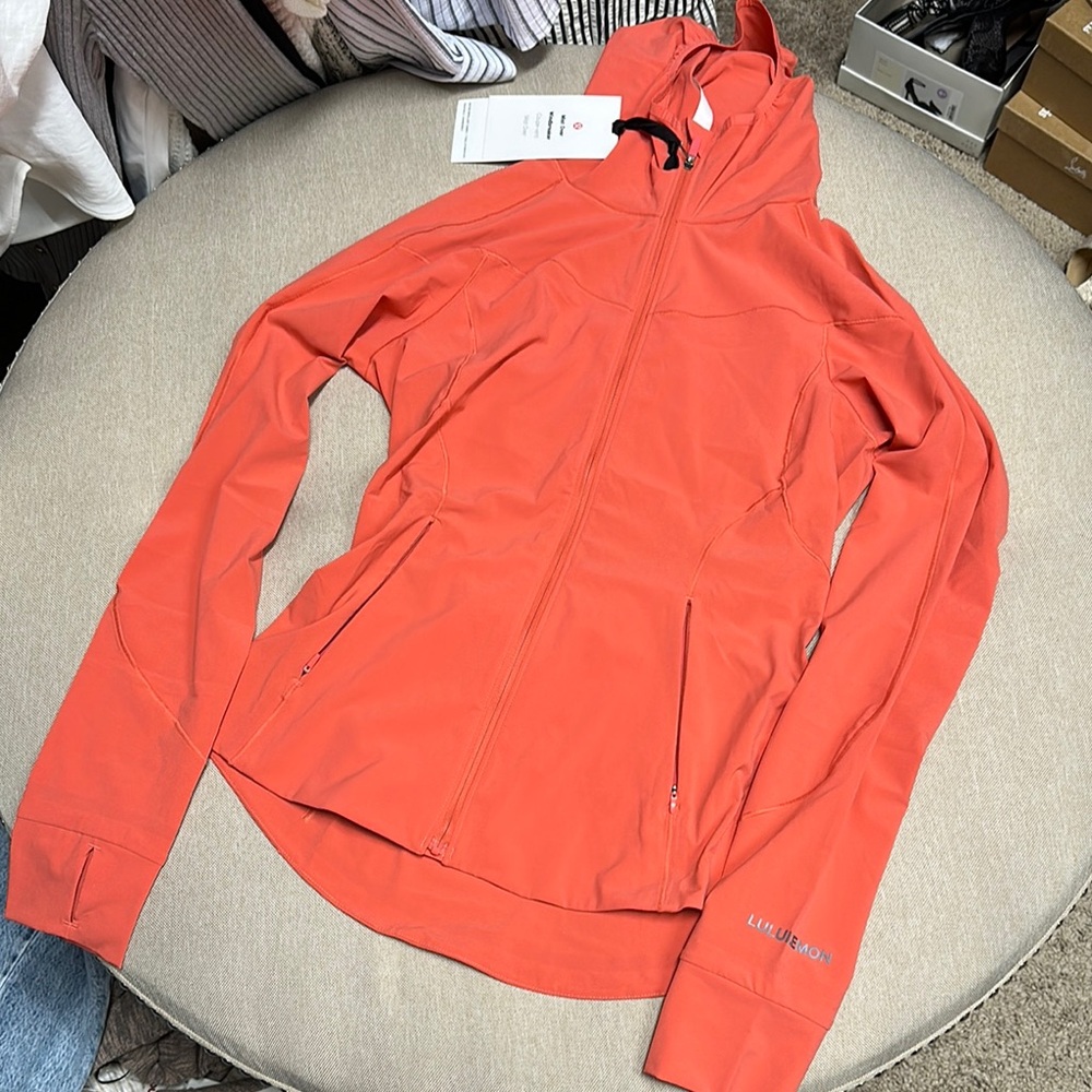 lululemon athletica Coral Mist over windbreaker jacket NWT